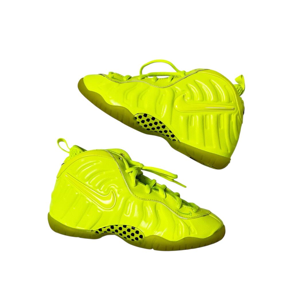 Nike Foamposite Pro Volt Sneakers Size 13.5
